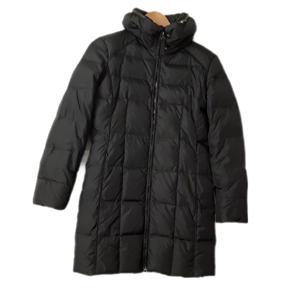 Zara Basics long down black winter puffer coat with attached hood size medium